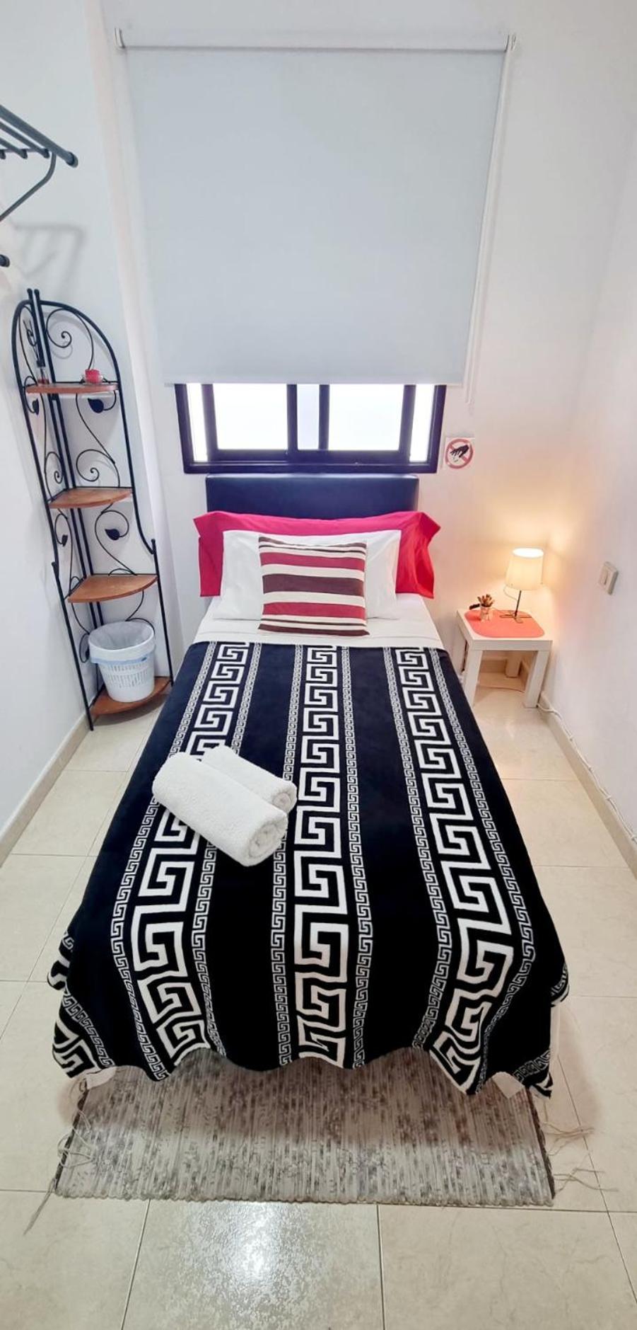 Almar We Go! Habitaciones Privadas En Alcala - Private Rooms - Pieces Privees - In Shared Apartment Exteriér fotografie